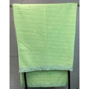 Vintage Waffle Weave Floral Embroidered Ribbon Blanket Light Green Twin